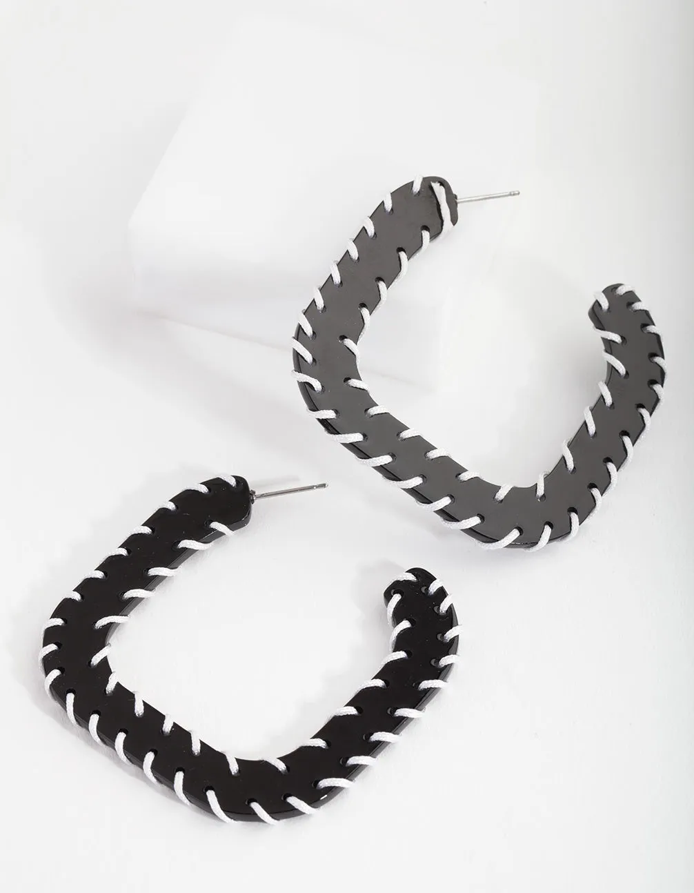 BOB ACRYLIC OPN SQUR HOOP ER