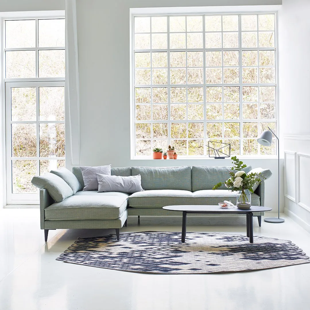 Erik Jørgensen EJ295 Sofa w/ Chaise (94.5" W)