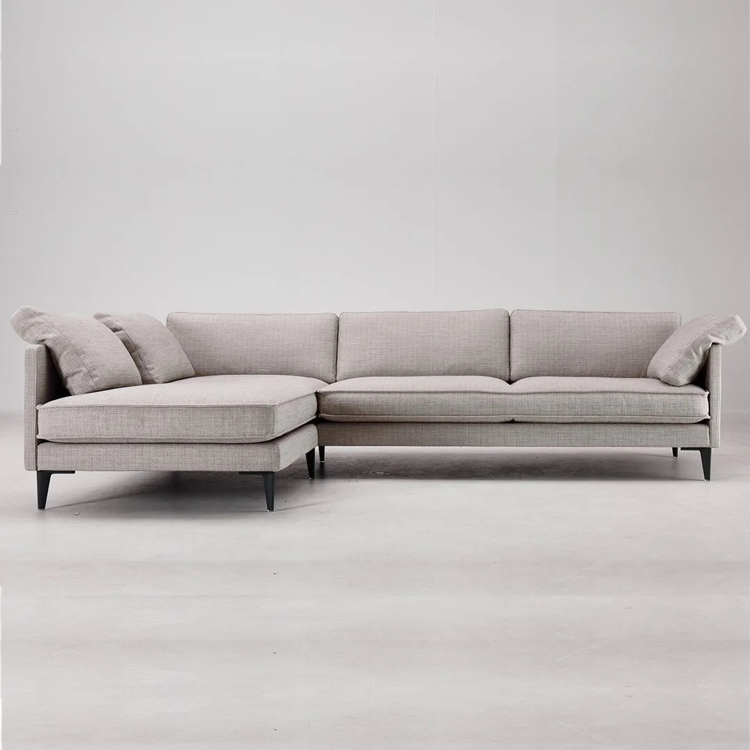 Erik Jørgensen EJ295 Sofa w/ Chaise (94.5" W)