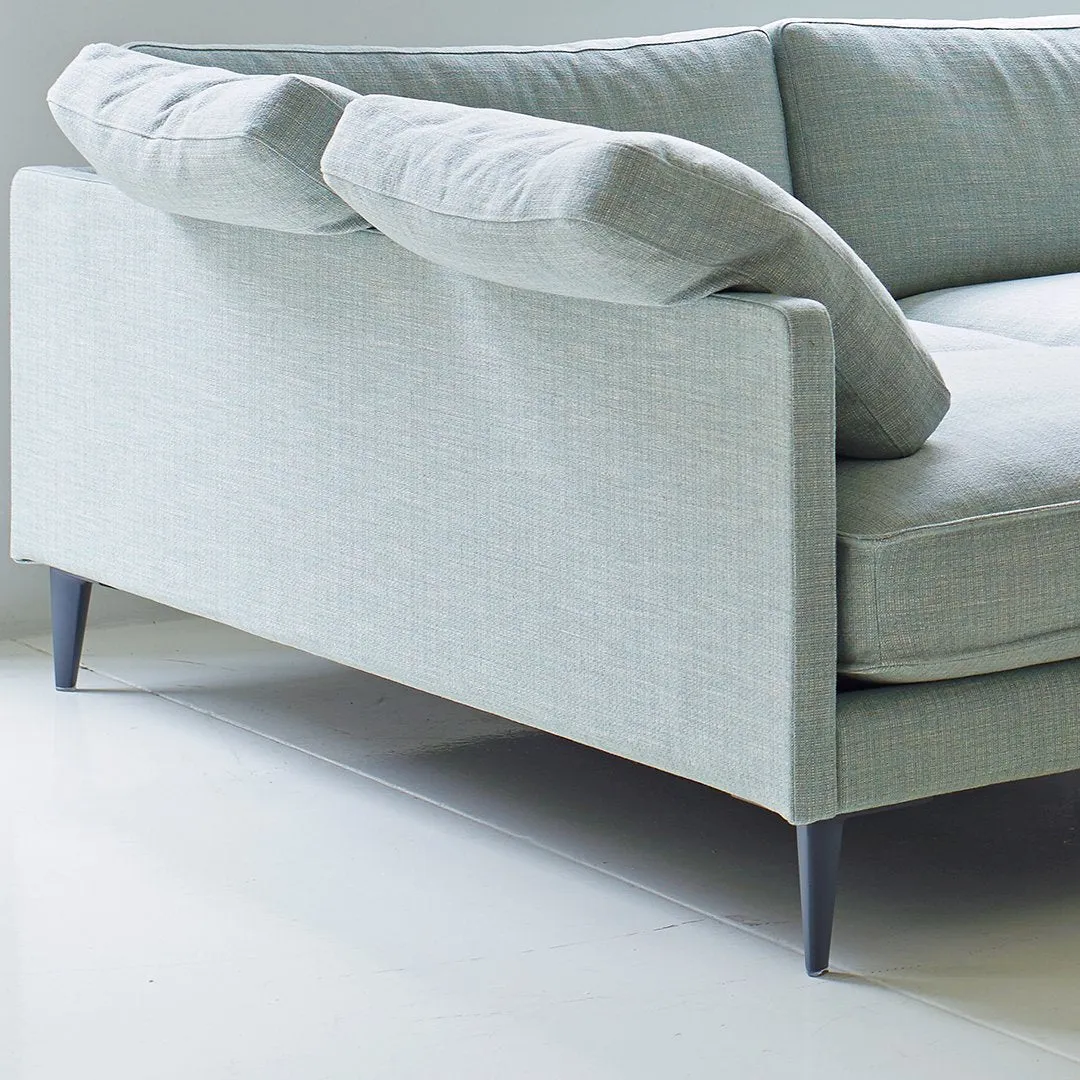 Erik Jørgensen EJ295 Sofa w/ Chaise (94.5" W)