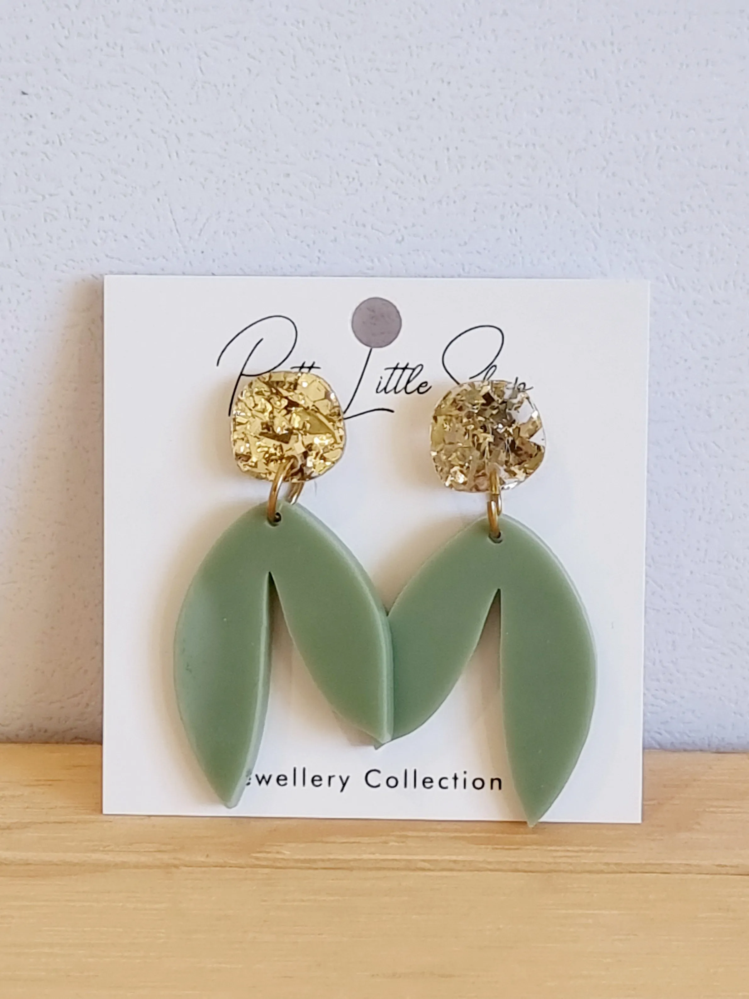 LEAF EARRINGS