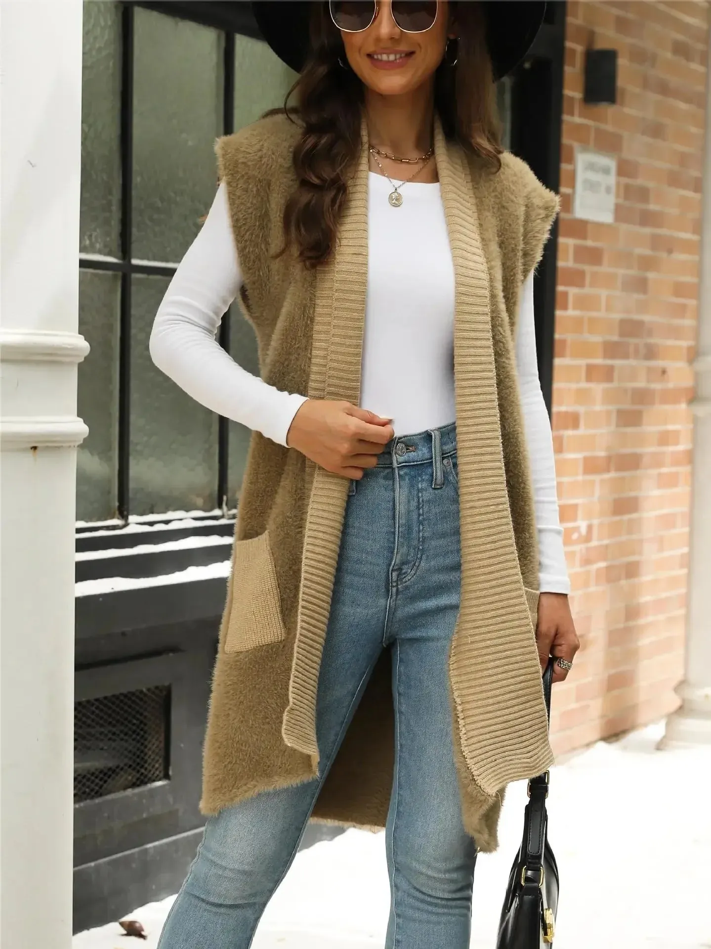 Minimalist Layering Long Vest – Smart Casual Essential