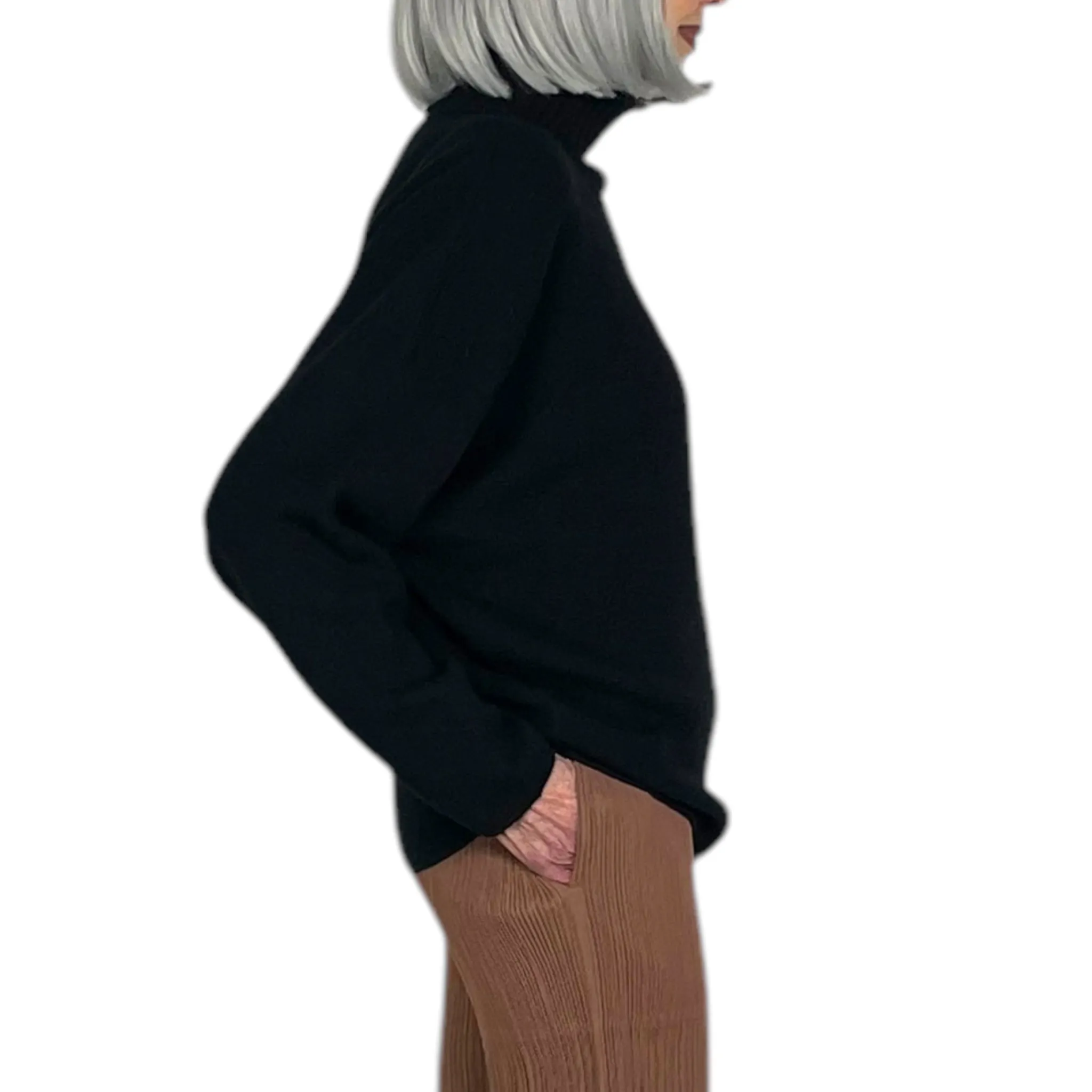 STRETCHY WOOL TURTLENECK TOP