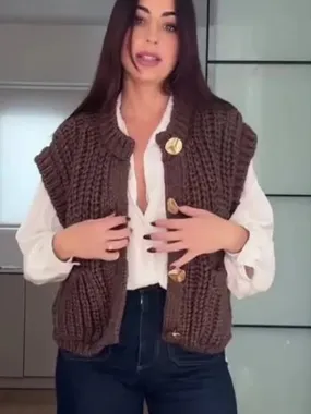 Trendy Chunky Knit Cardigan Vest for Urban Outings